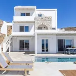οrmos Seaside A With Private Pool Tínos