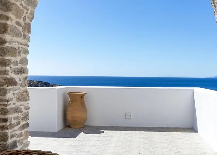 Οrmos Seaside Villa A With Private Pool Casa vacanze Tínos