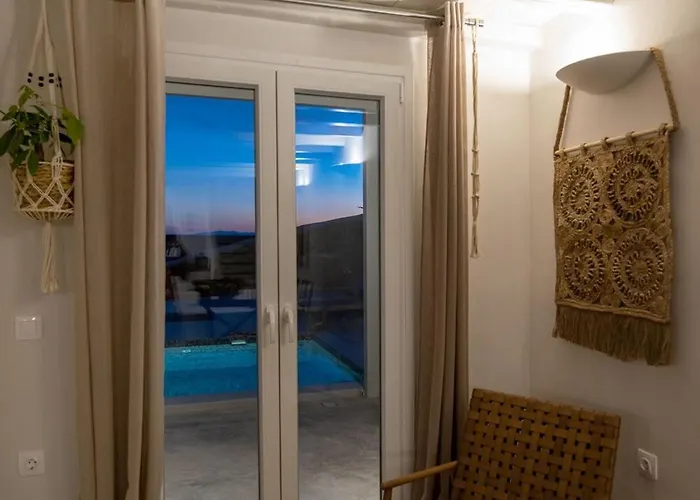 Οrmos Seaside Villa A With Private Pool