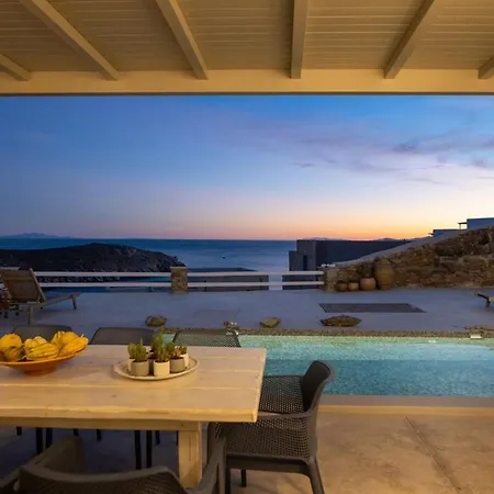 οrmos Seaside A With Private Pool 別荘