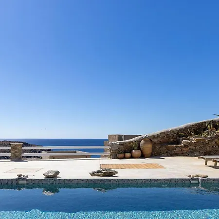 οrmos Seaside A With Private Pool 펜션 Tínos